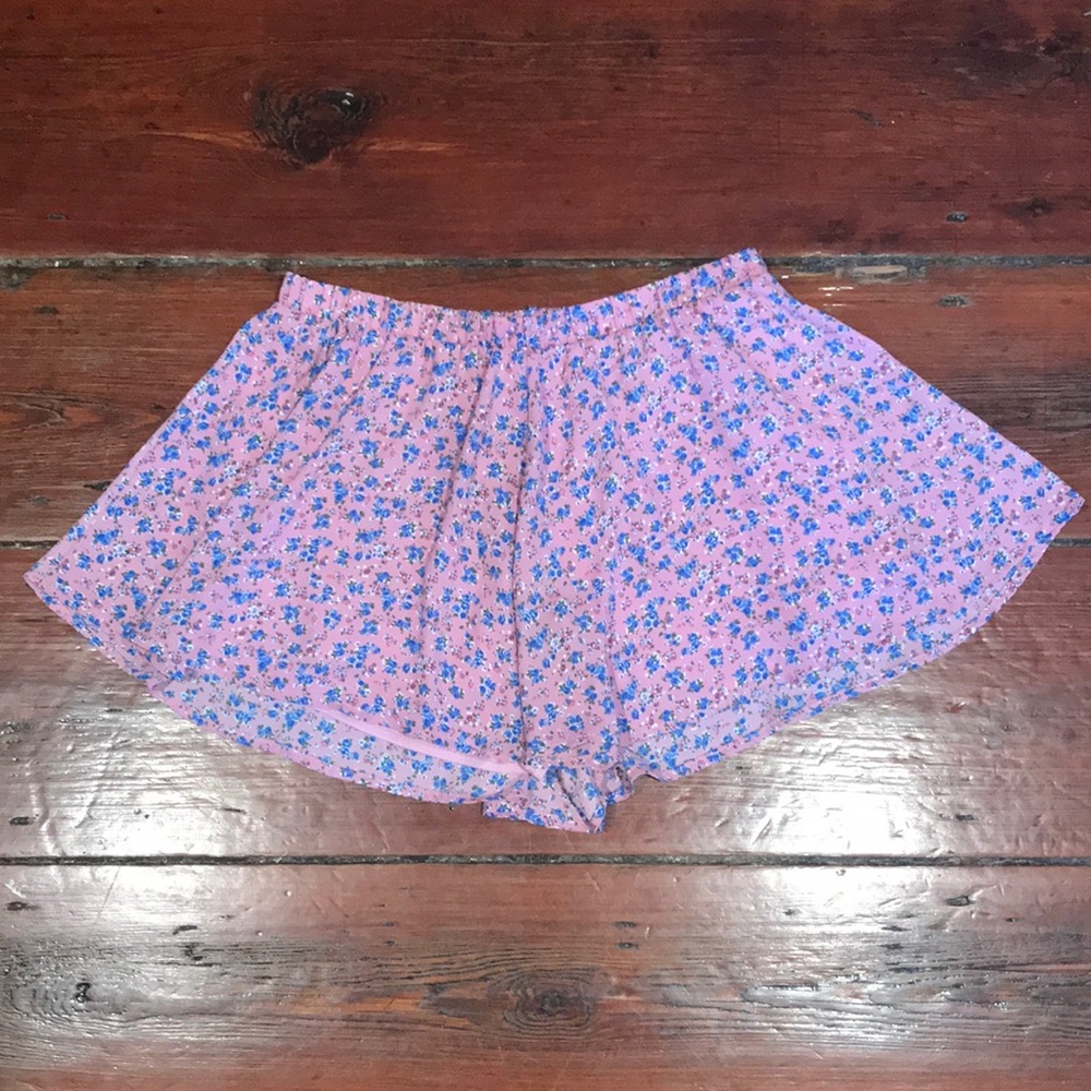 Altar’d State Pink Floral Flowy Highwaisted Shorts